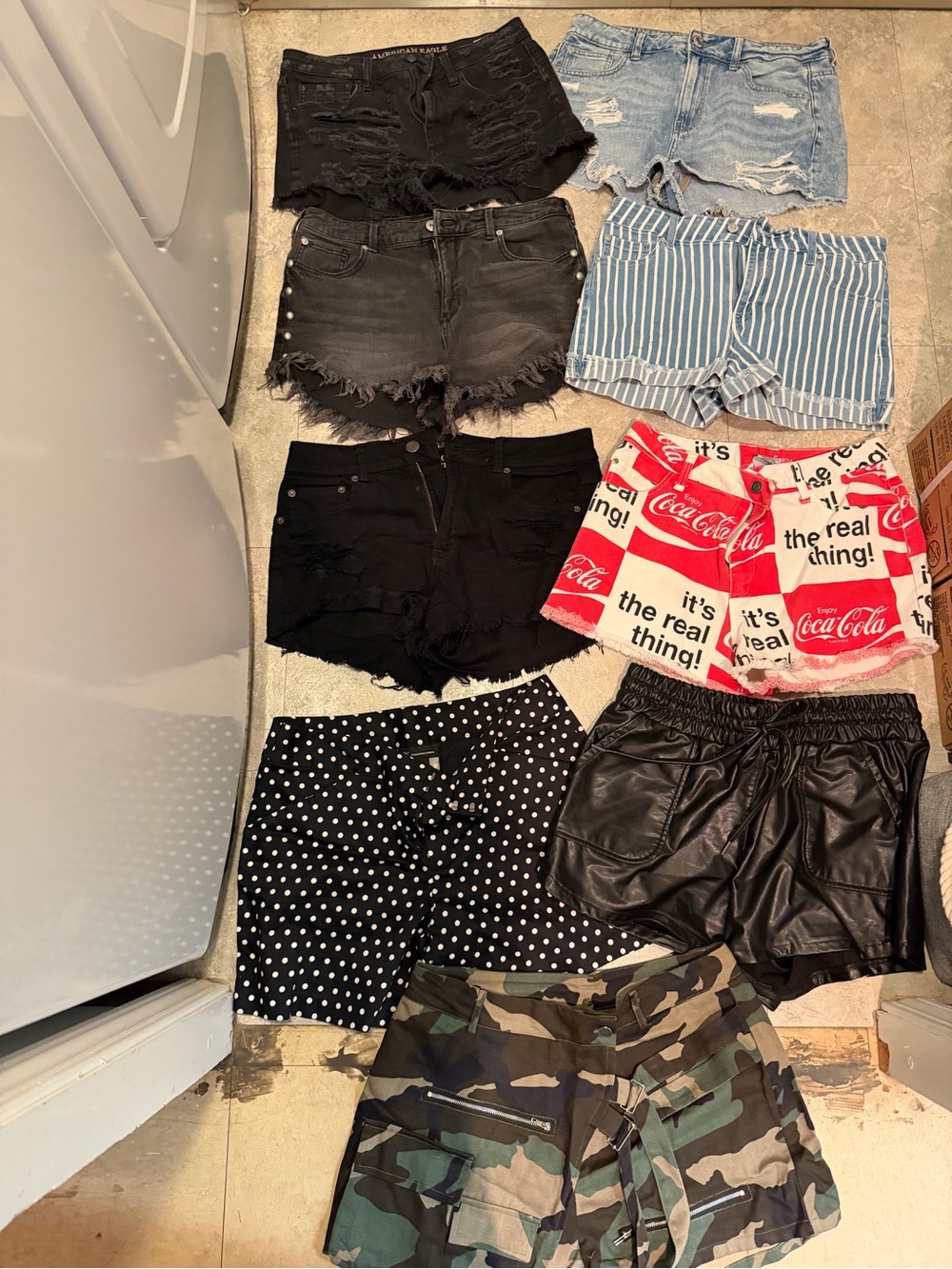 Women’s bundle of shorts 9 pairs size large /10